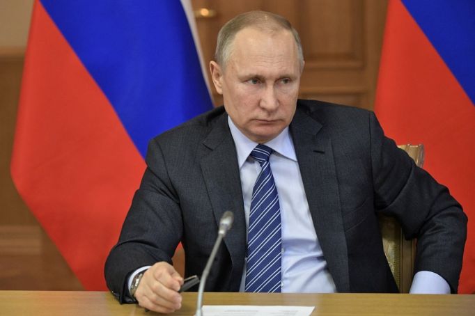 Владимир Путин лидирует на президентских выборах, набрав почти 88% голосов